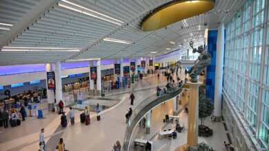 CHARLOTTE, USA - DECEMBER 25: Charlotte Douglas International airport and American Airlines