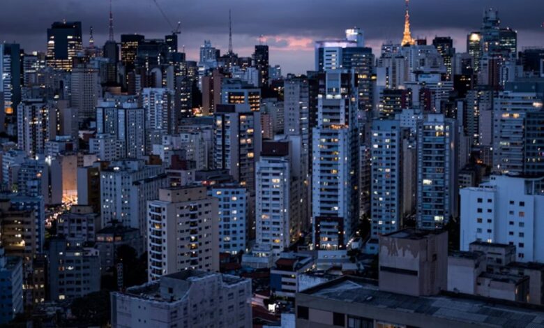 A cidade brasileira que concentra quase metade das maiores fortunas do Brasil e sedia as principais empresas