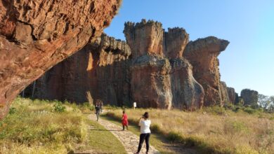 Descubra a cidade de pedra no Brasil que está criando fila de visitantes