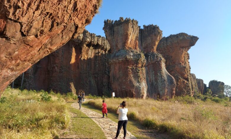 Descubra a cidade de pedra no Brasil que está criando fila de visitantes