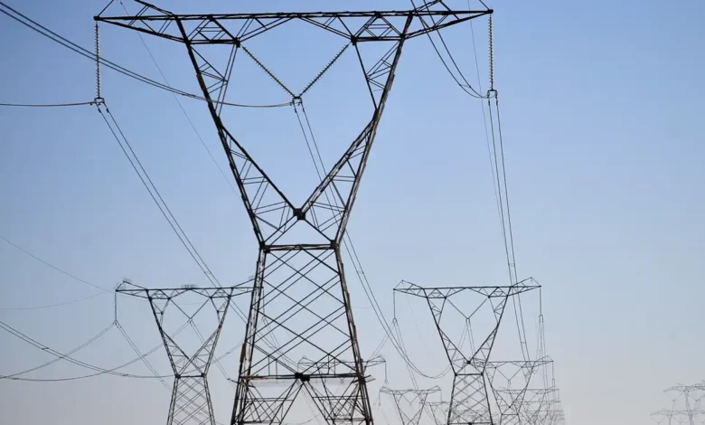 Julho vai ter cobrança extra na conta de energia