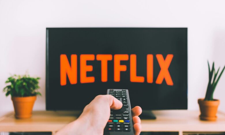 Netflix vai transmitir canais de TV ao vivo