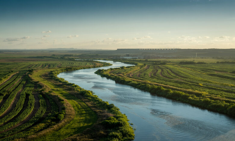 O rio que impulsionou o agronegócio de alta produtividade no Cerrado: com 2.416 km, o Tocantins sustenta hidrelétricas, lavouras bilionárias e é o segundo maior curso d’água 100% brasileiro