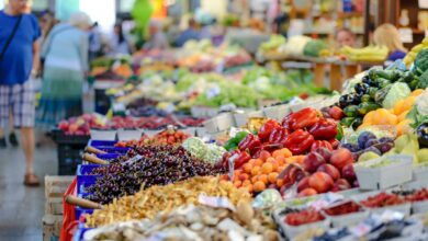Rede de supermercados promove fechamento em massa
