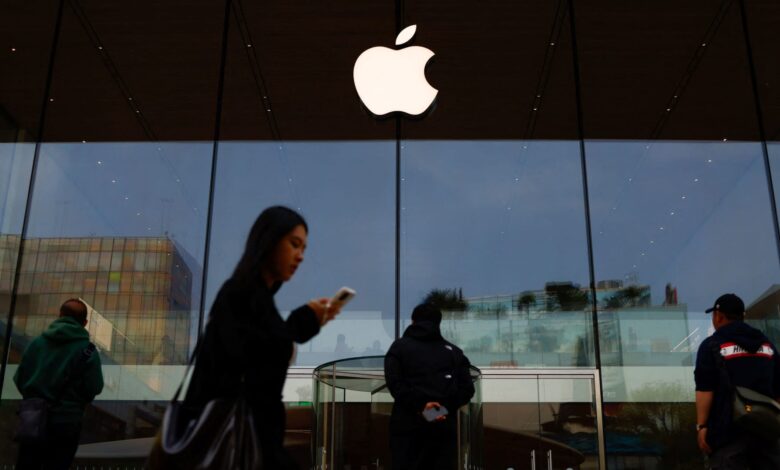 Apple China iPhone sales grew for the first time in two years