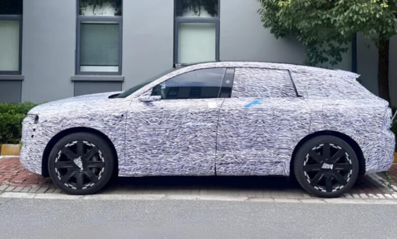 Audi e SAIC testam novo crossover elétrico na China para lançamento em 2026