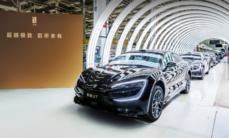 BYD chega a 13 milhões de veículos de nova energia produzidos com Yangwang U7