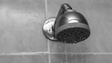 Menos banho no frio: o que a ciência diz sobre isso?