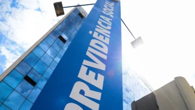 Beneficiários do INSS começam a receber devolução de descontos indevidos
