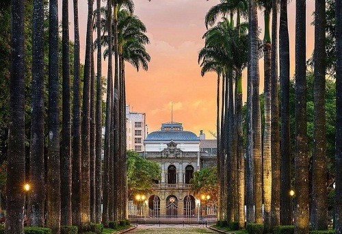 Descubra a capital mineira que é comparada a Paris