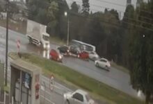 Vídeo mostra colisão frontal na BR-277, em Cascavel
