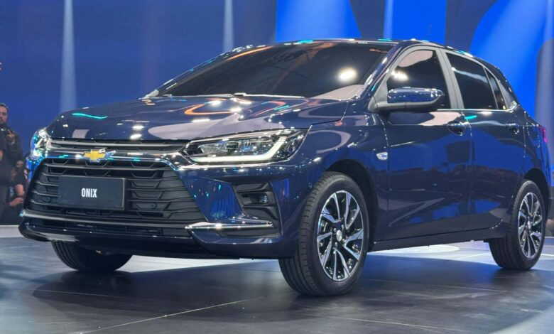 Chevrolet apresenta novos Onix e Onix Plus 2026; veja os preços