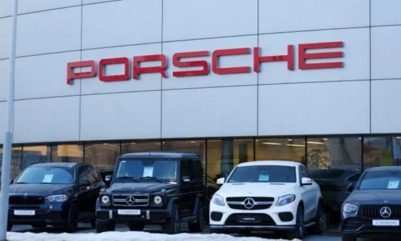 China eleva imposto sobre carros de luxo, impactando montadoras estrangeiras