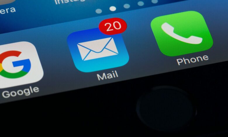 Como identificar e-mails falsos e evitar cair em golpes