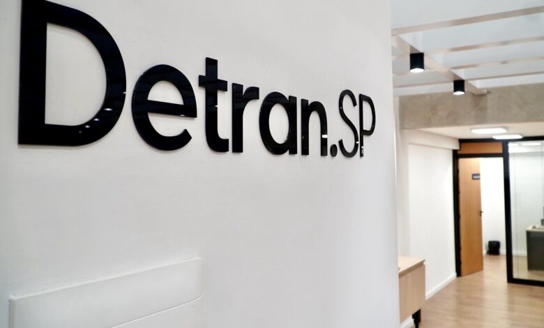 Detran-SP implementa autorização eletrônica para emplacamento
