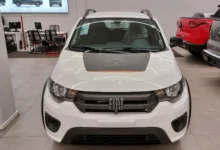 Fiat Mobi Trekking 2026 tem superdesconto de R$ 12 mil para PcD neste mês