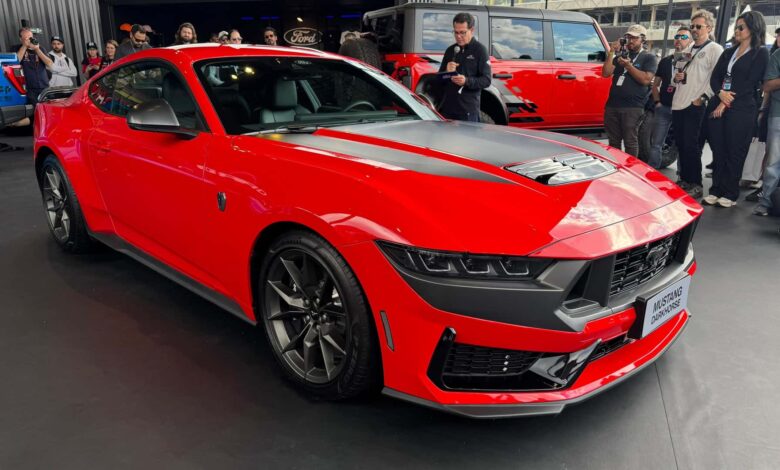 Ford apresenta o Mustang Dark Horse no Brasil