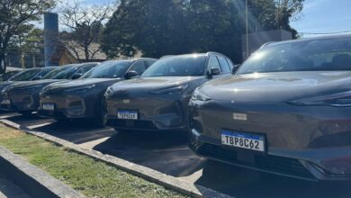 Geely EX5 chega ao Brasil contra BYD e preços partem de R$ 195.800