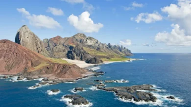 Ilha do litoral brasileiro é alvo de expedições em busca de tesouro perdido