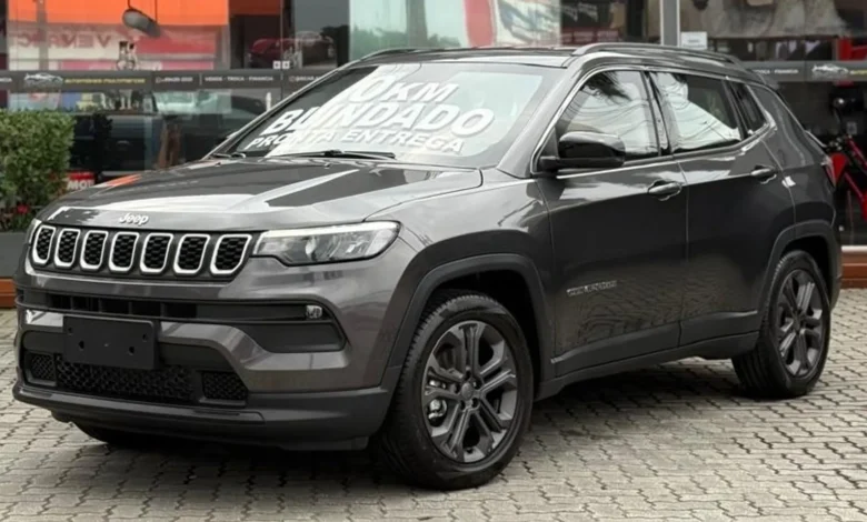 Jeep anuncia Compass Longitude com uma bolada de desconto de R$ 37.100 para CNPJ