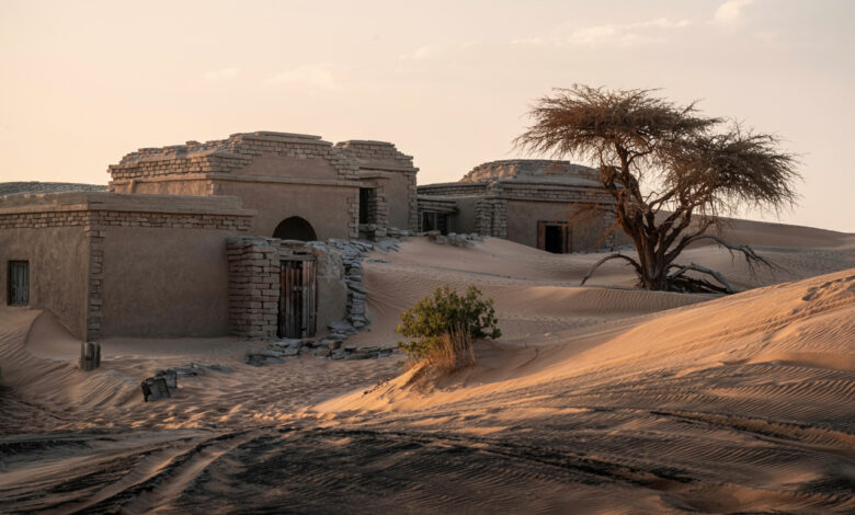 Kolmanskop, a cidade fantasma no deserto da Namíbia onde casas seguem soterradas por dunas desde o fim da corrida do diamante