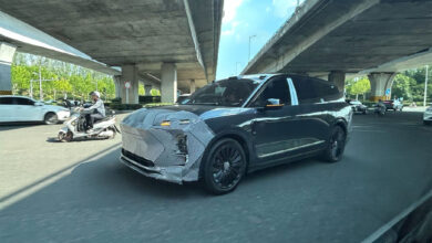 Flagship da Nio, ES8 de terceira geração, é flagrado em testes na China