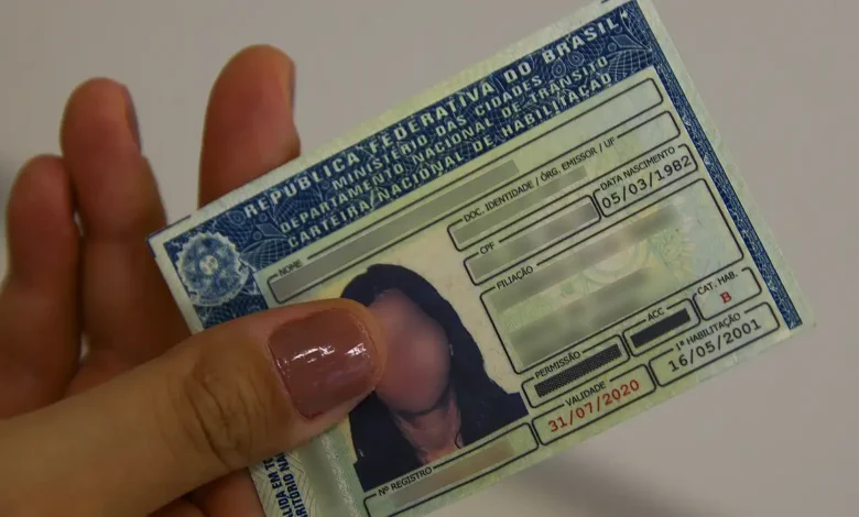 Lei radical pode suspender sua CNH por 1 ano e gerar multa de R$ 3 mil