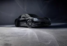 Porsche Taycan ganha edição Black com melhorias visuais nos EUA