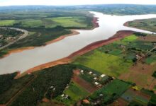 O rio que corre sob ameaça, mas ainda abastece a capital do Brasil: o rio Descoberto é responsável por 65% da água consumida no DF — e enfrenta pressão da expansão urbana 