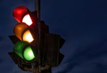 Novos semáforos inteligentes podem transformar o trânsito nas cidades brasileiras