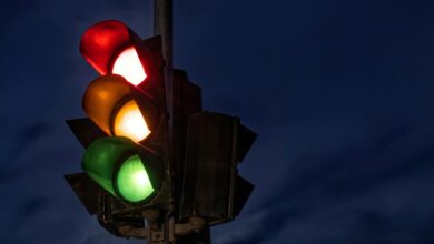 Novos semáforos inteligentes podem transformar o trânsito nas cidades brasileiras