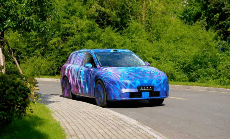 Shangjie revela primeiras imagens de seu veículo inaugural com tecnologia Huawei