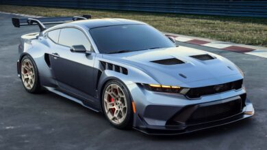 Verstappen assume o volante do Ford Mustang GTD e dá seu veredicto