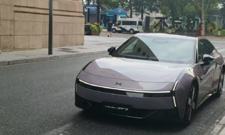 Novo Xpeng P7 vaza na China com visual Liftback e estilo mais esportivo