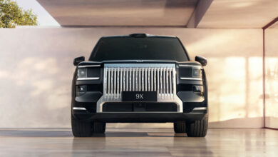 Zeekr revela plataforma híbrida SEA-S e pré-vendas do SUV 9X na China