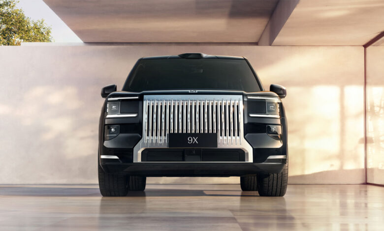 Zeekr revela plataforma híbrida SEA-S e pré-vendas do SUV 9X na China