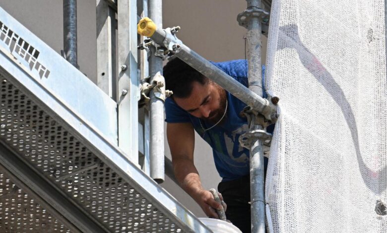 "Al lavoro già dalle 6 del mattino. Attività rumorose solo dopo le 7"