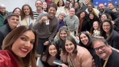Patrícia Poeta e equipe do Encontro. Foto: Reprodução/Instagram