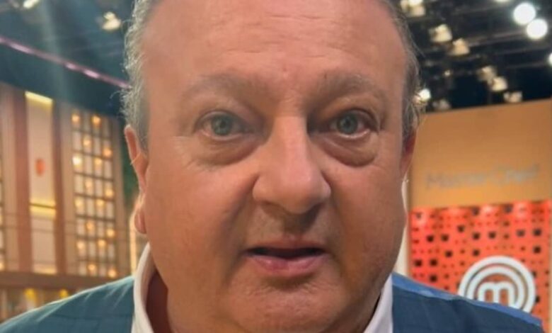 Erick Jacquin posou com gêmeos na sua fazenda e encantou
