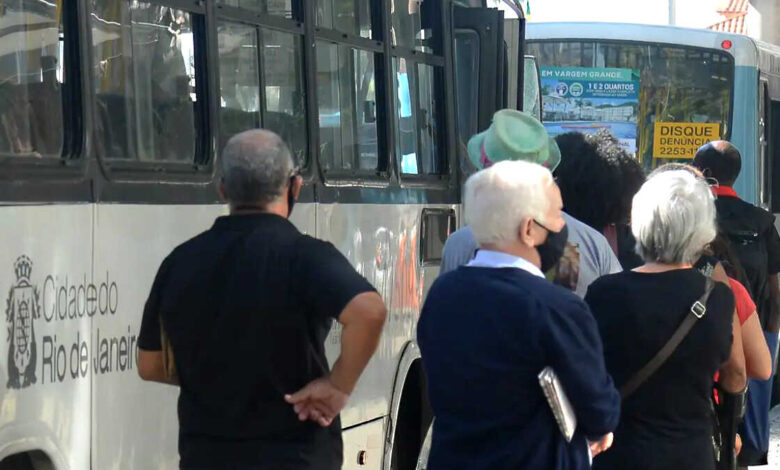 6 benefícios que pessoas com mais de 60 anos têm no Brasil e poucos sabem