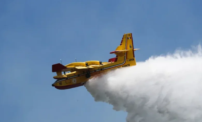 Incendio a Osilo: in azione squadre di terra e un Canadair