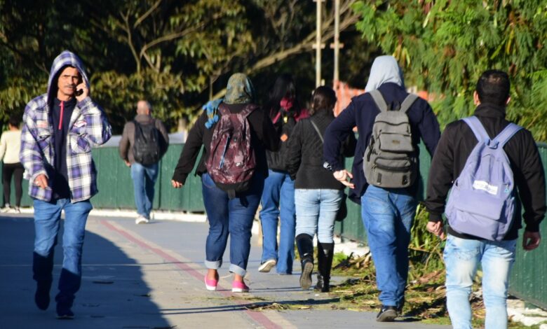 Dia dos Pais marca chegada de frente fria em São Paulo, com mínima de 7°C na capital