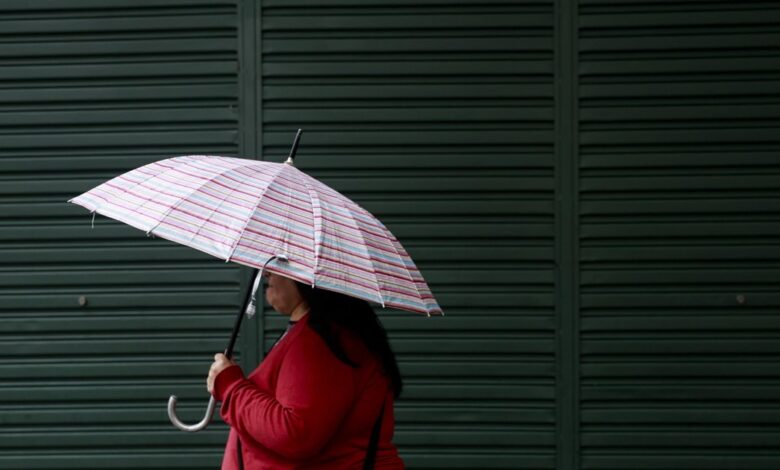 Chuva isolada e queda da temperatura: como fica o tempo no RS nesta terça-feira