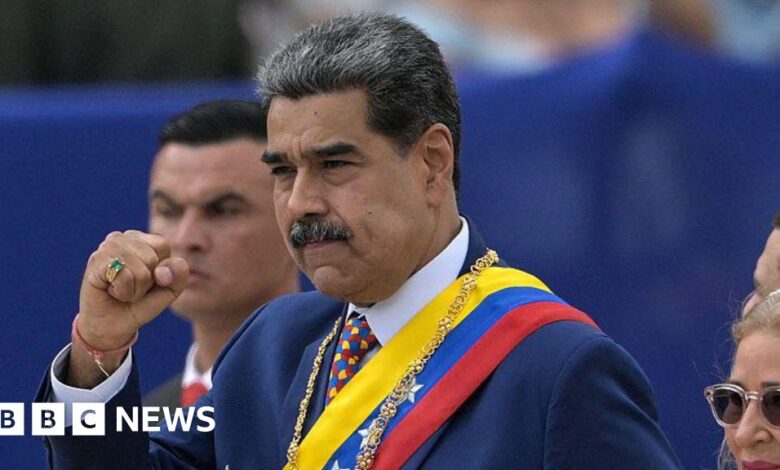 US offers $50m reward for arrest of Venezuela's Nicolás Maduro