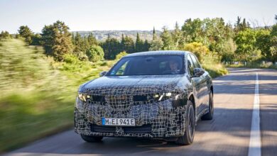 BMW iX3 2026 promete enormes ganhos de eficiência