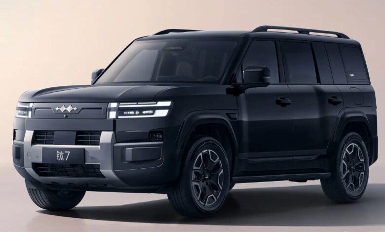 BYD Fang Cheng Bao prepara estreia do SUV Tai 7 para setembro na China