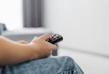 Canais tradicionais vão sumir da sua TV; veja como acompanhar agora