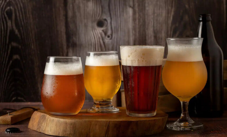 Artesanal e industrializada: entenda a diferença entre as cervejas