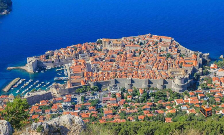 Dubrovnik tem 4 dos 10 pontos mais bem avaliados da Croácia no TripAdvisor — e ainda é subestimada