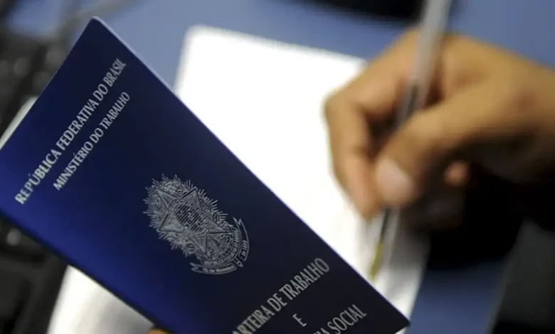 Demitido sem justa causa? Veja como pedir o seguro-desemprego
